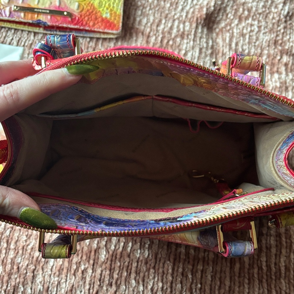 Brahmin Embossed Women's Bag - Picture 4 of 5